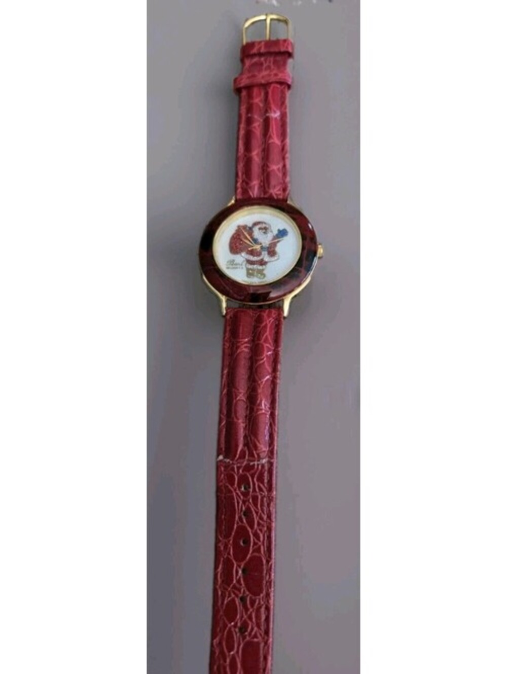 Christmas Watch Santa Claus Red Genuine Leather Band  8.5" Watch Cracks  On Band